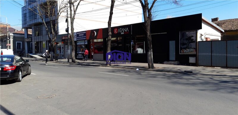 Braila, teren ultracentral langa Tribunal, spatii comerciale inchiriate