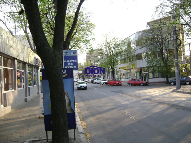 Braila, teren ultracentral langa Tribunal, spatii comerciale inchiriate